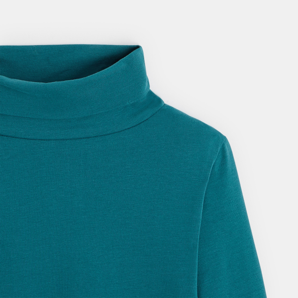 تيشيرت للأولاد باللون الفيروزي بأكمام طويلة وياقة عالية